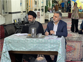 حضور نماینده مجلس در میز خدمت مسجد جامع فاطمیه لواسان